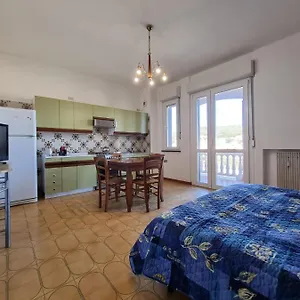 Bbking Mimosa Casa Vacanze , Marina dʼAndora Italia