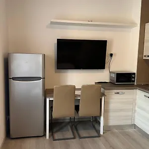 Melissa Apartment